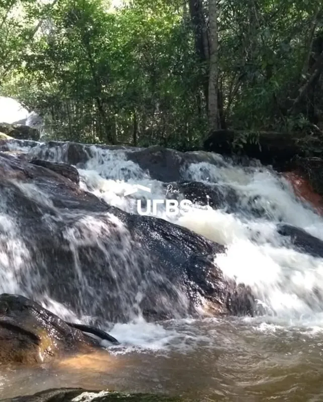 COD U-0027369 - Chácara dos Sonhos em Pirenópolis: 2 Chalés Completos + 4 Suítes...