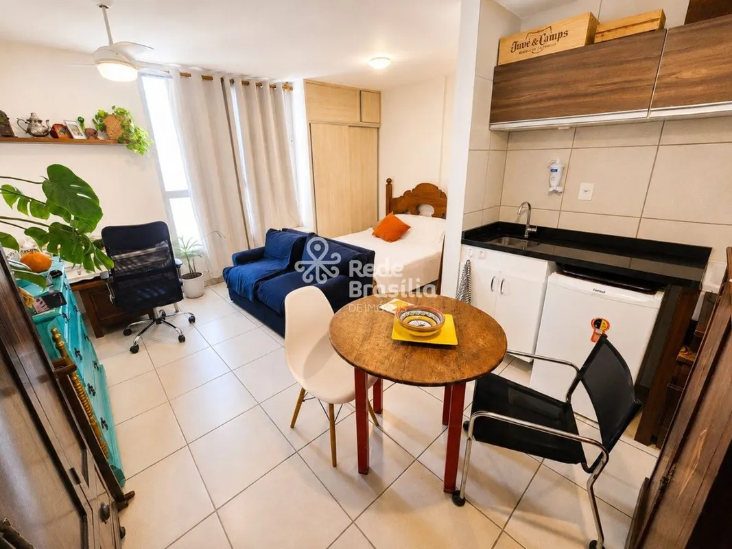 Kitnet semimobiliada com excelente localização, de 25 m², à venda no SEPS 713/91...