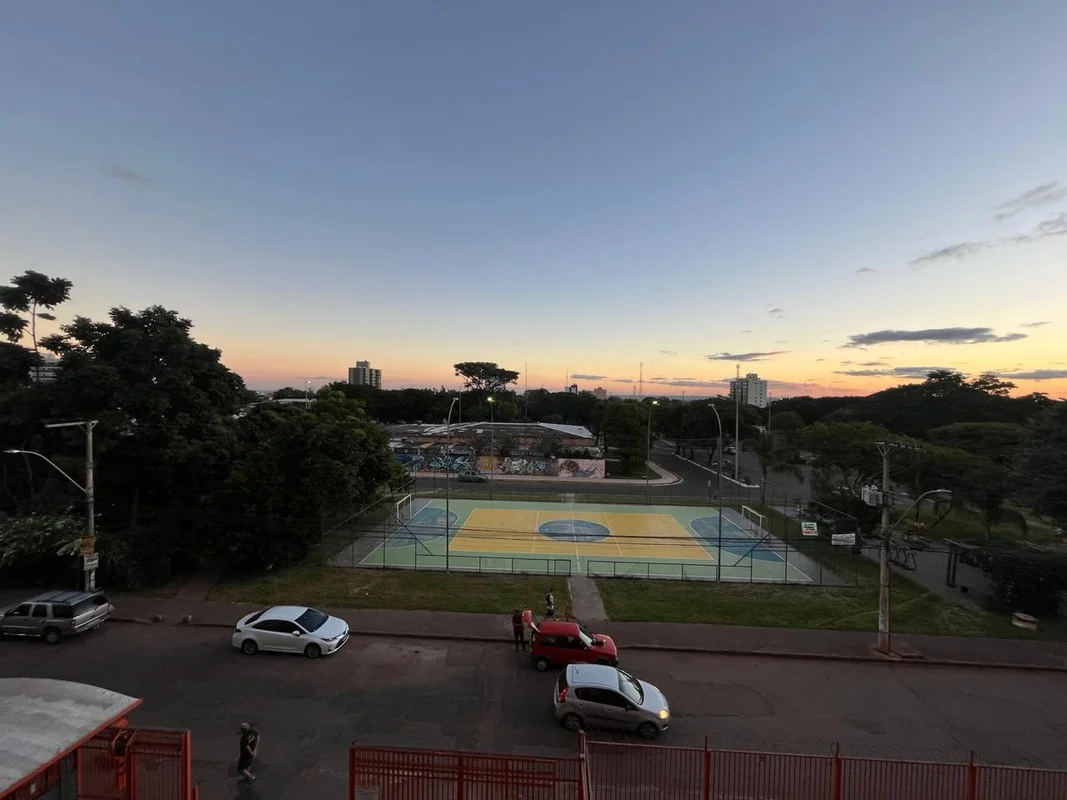 More com conforto, segurança e excelente localização!Este belo apartamento, refo...
