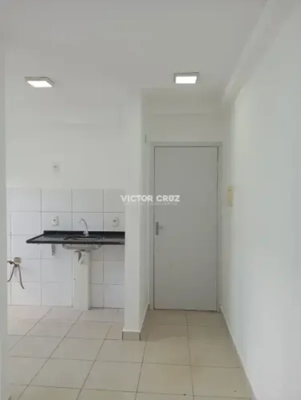 Victor Cruz Negócios Imobiliários LTDA vende:Total Ville, Santa Maria.Apto 64m²,...