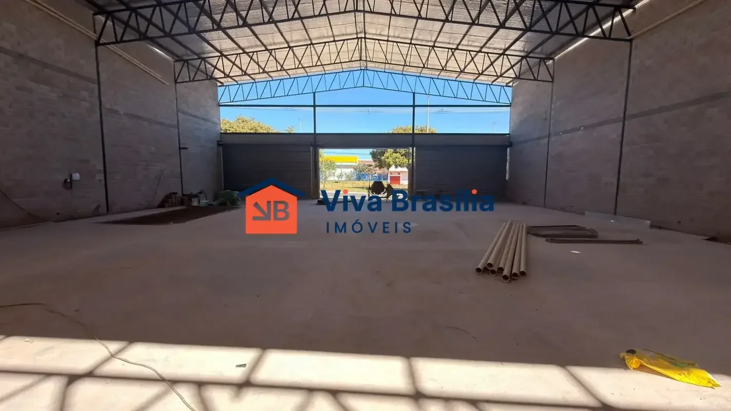 Loja comercial disponível para aluguel na QNO 20 Conjunto E, Ceilândia Norte, DF...