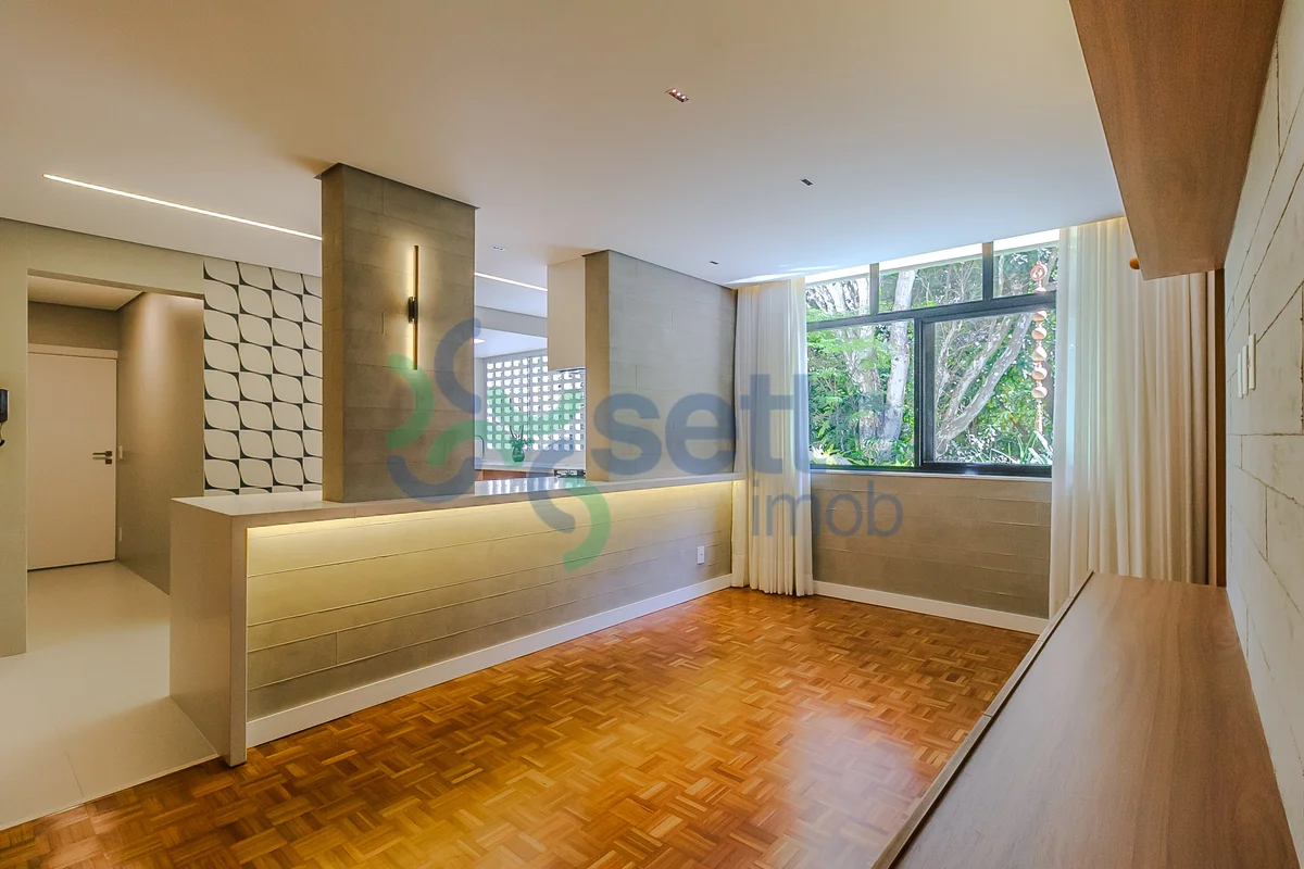 PRONTO PARA MORAR | SQS 109Um apartamento que impressiona nos detalhes e faz voc...