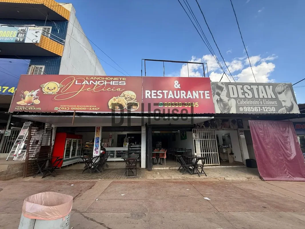 EXCELENTE OPORTUNIDADE COMERCIAL E RESIDENCIAL - NA QNN 18 - NA AVENIDA HÉLIO PR...