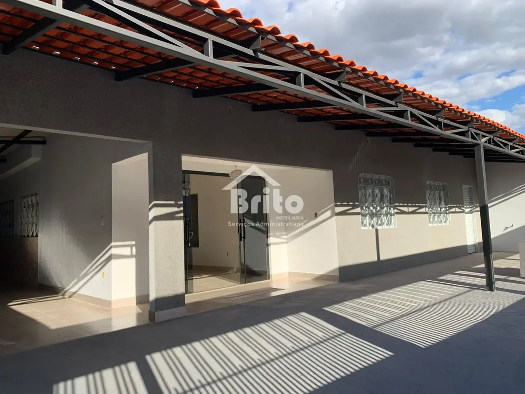 R$ 4.800,00 COM DESCONTO DE PONTUALIDADE R$ 4.500,00ÓTIMA CASA EM SOBRADINHO I N...