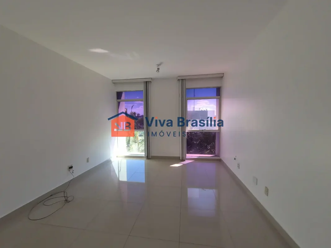 Sala mobiliada na SHLN, ASA NORTE, Brasília, DF, com excelente localização estra...