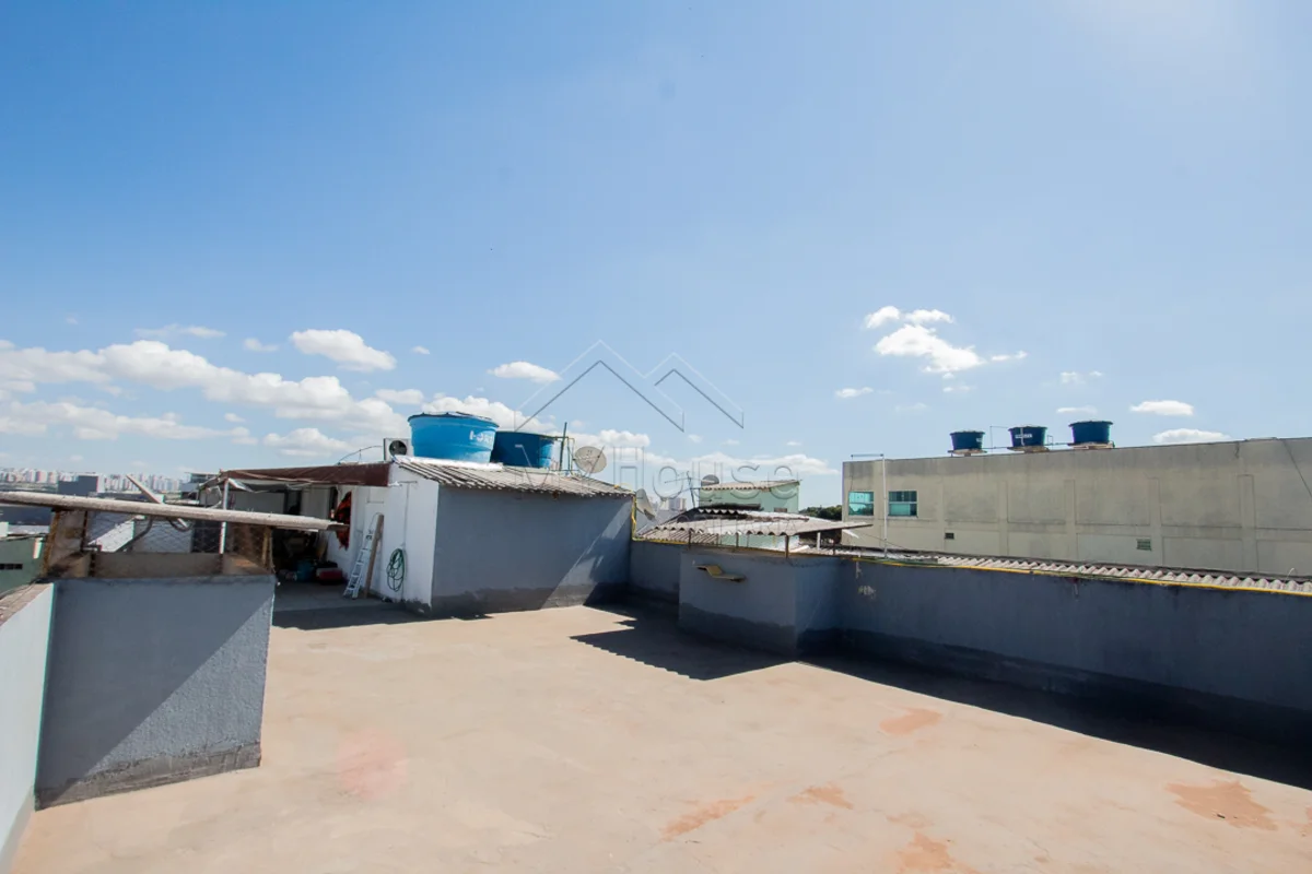 VENDA APARTAMENTO COBERTURA NO RESIDENCIAL BRANCO NO GUARA 2Descubra um apartame...
