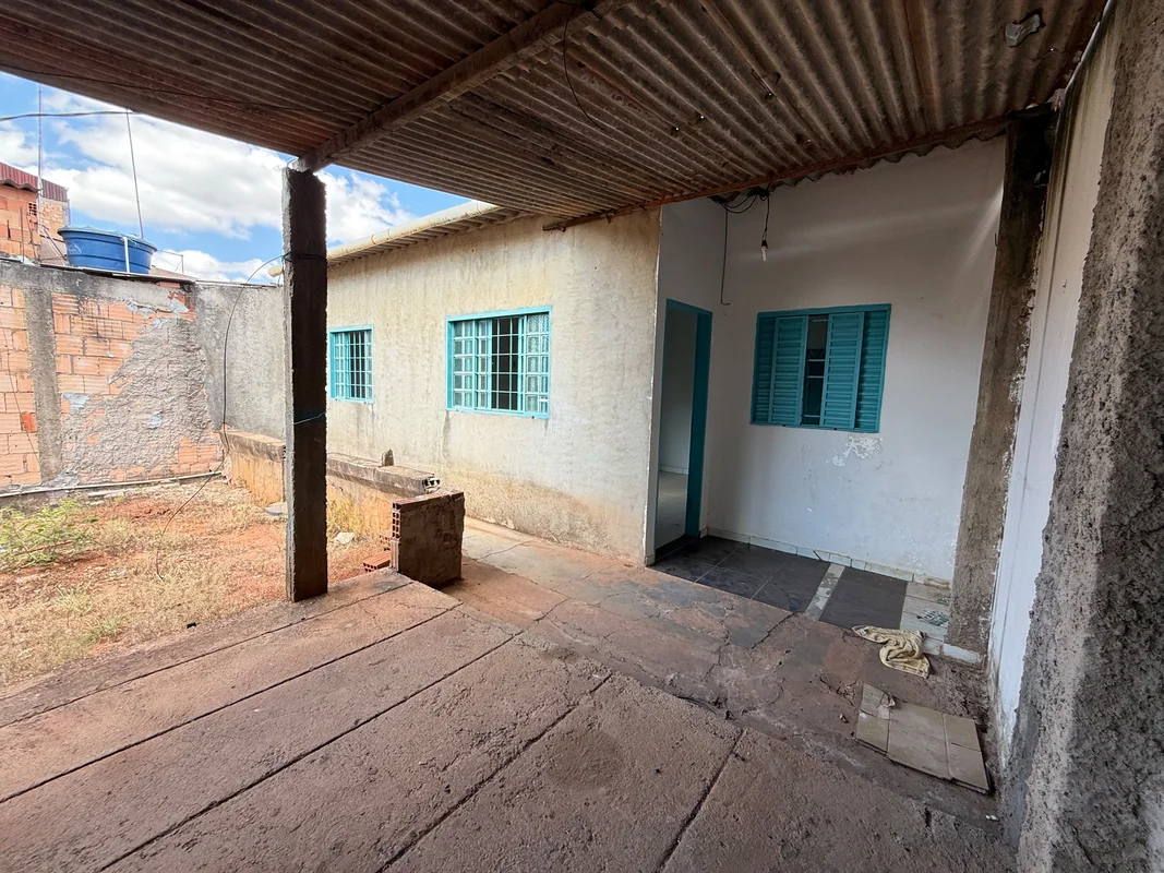 Descubra uma oportunidade única na Quadra 2 Conjunto M, FAZENDINHA, ITAPOÃ-DF. U...
