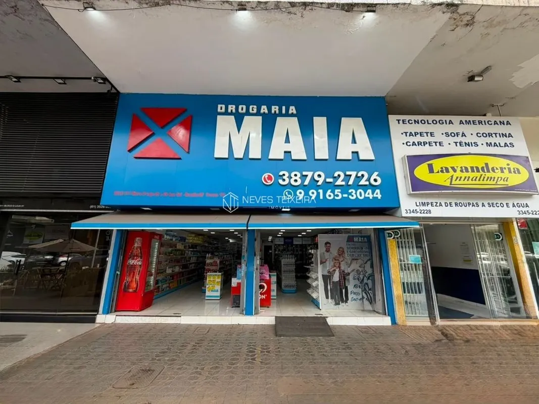 NEVES TEIXEIRA VENDE:Excelente loja comercial na CLS 311 Sul, com 250 m² de área...
