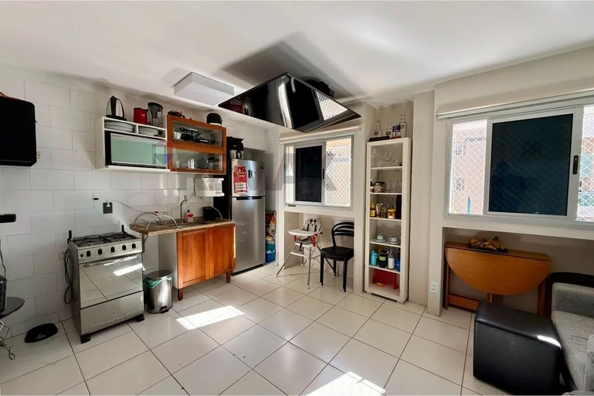 Excelente apartamento Duplex de 2 quartos (1 suíte) à venda no Condomínio Bellág...