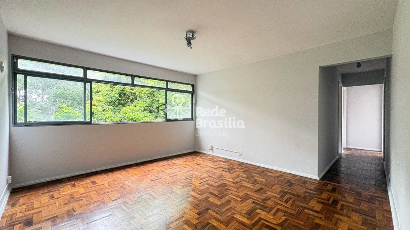 SQS 412, Asa Sul, Brasília/DFApartamento na SQS 412, Originalidade, localização ...
