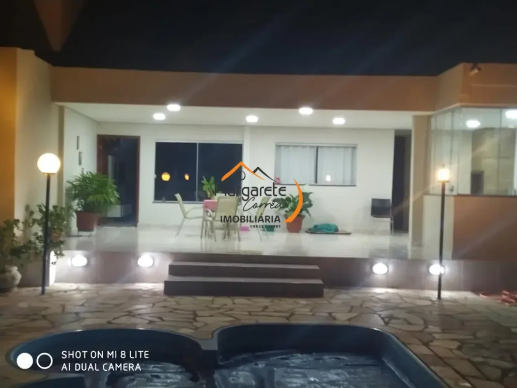 Imobiliária Margarete Corrêa vende casa Condomínio Residencial Planalto.*Não Ace...