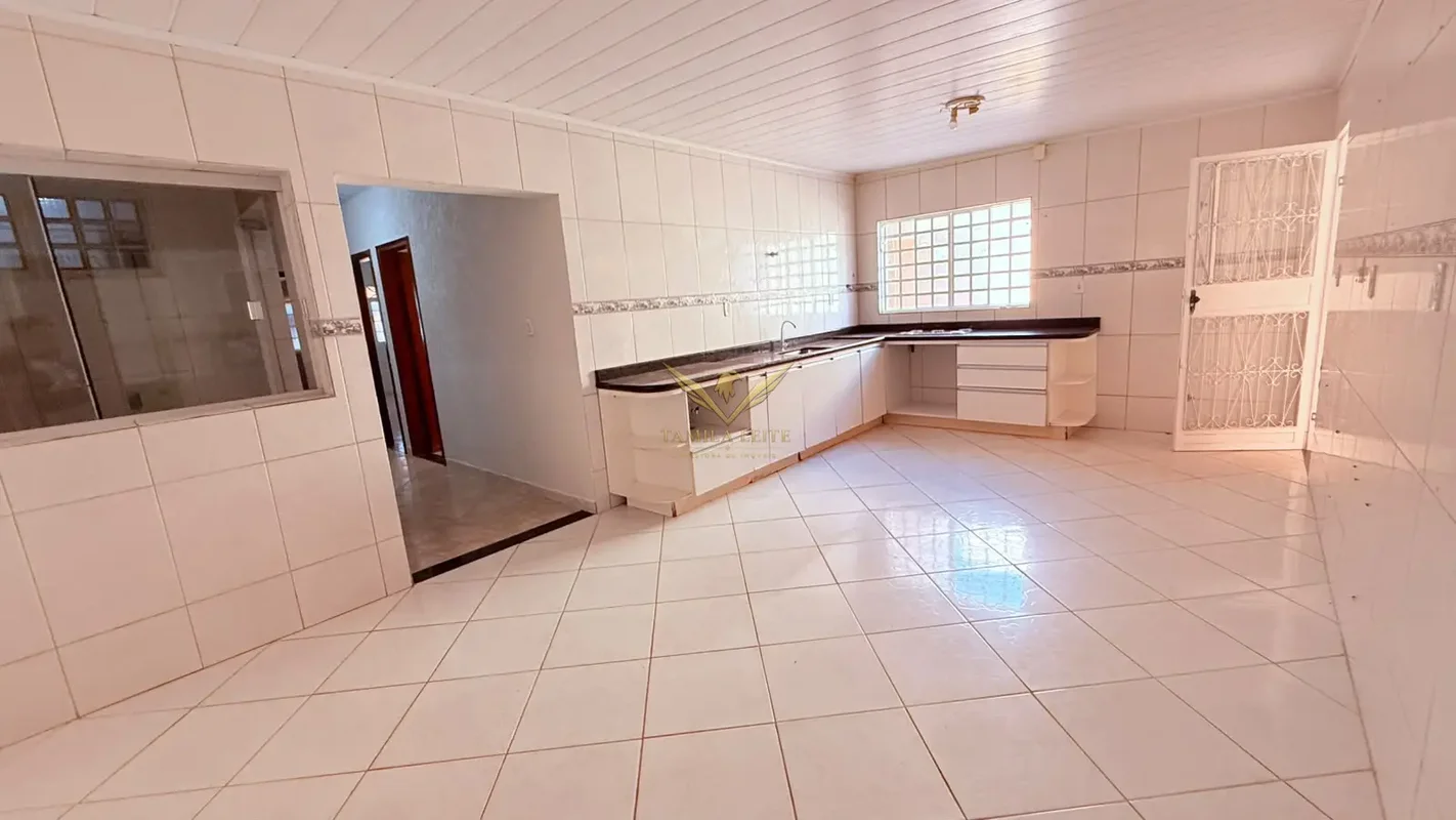 ?? Casa com 2 Residências no Mesmo Lote | 200 m² Construídos | R$ 550.000 | QNM ...