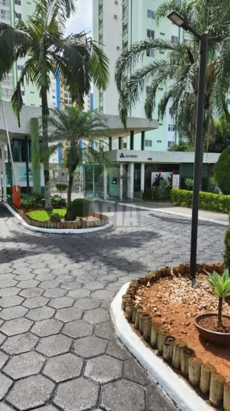 Apartamento Semi Mobiliado para LocaçãoExcelente apartamento semi mobiliado, com...