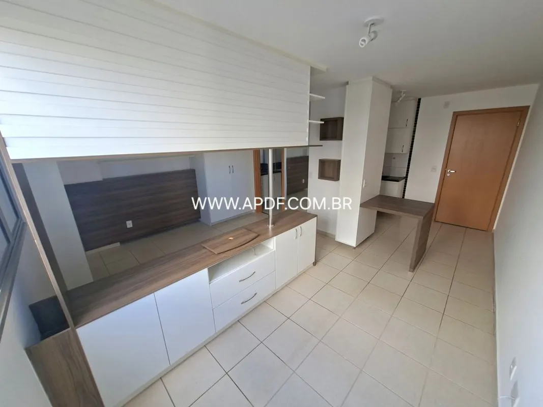 Residencial Cosmopolitan; Rua 30 Norte, Lote 04 - Águas Claras - DF Próximo, Par...