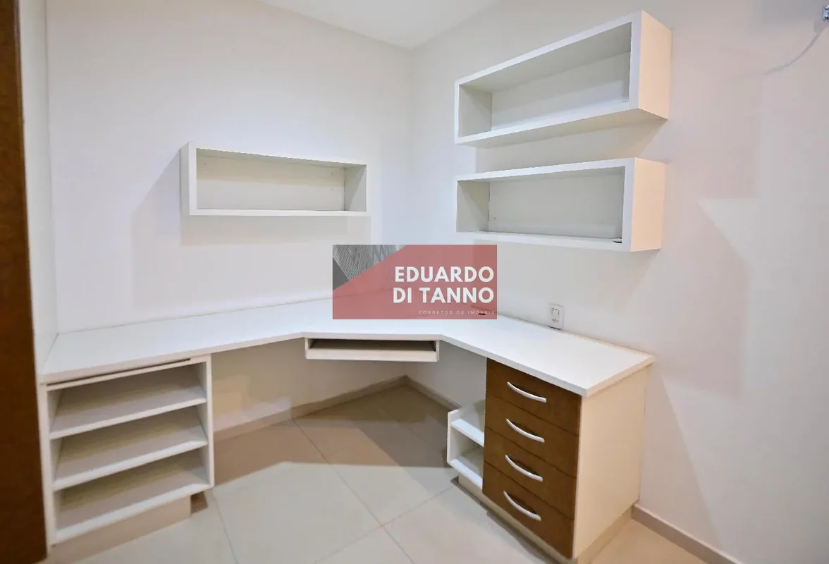 ÓTIMO SOBRADO GRANVILLE - ALUGO/VENDO TERRENO 800m2CONSTRUÍDO 400m23 SUÍTES (1 M...
