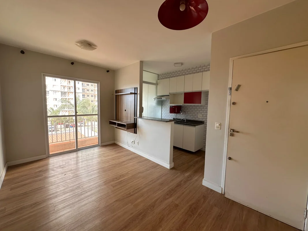 Conquiste sua nova vida no coração de Taguatinga! Este aconchegante apartamento ...