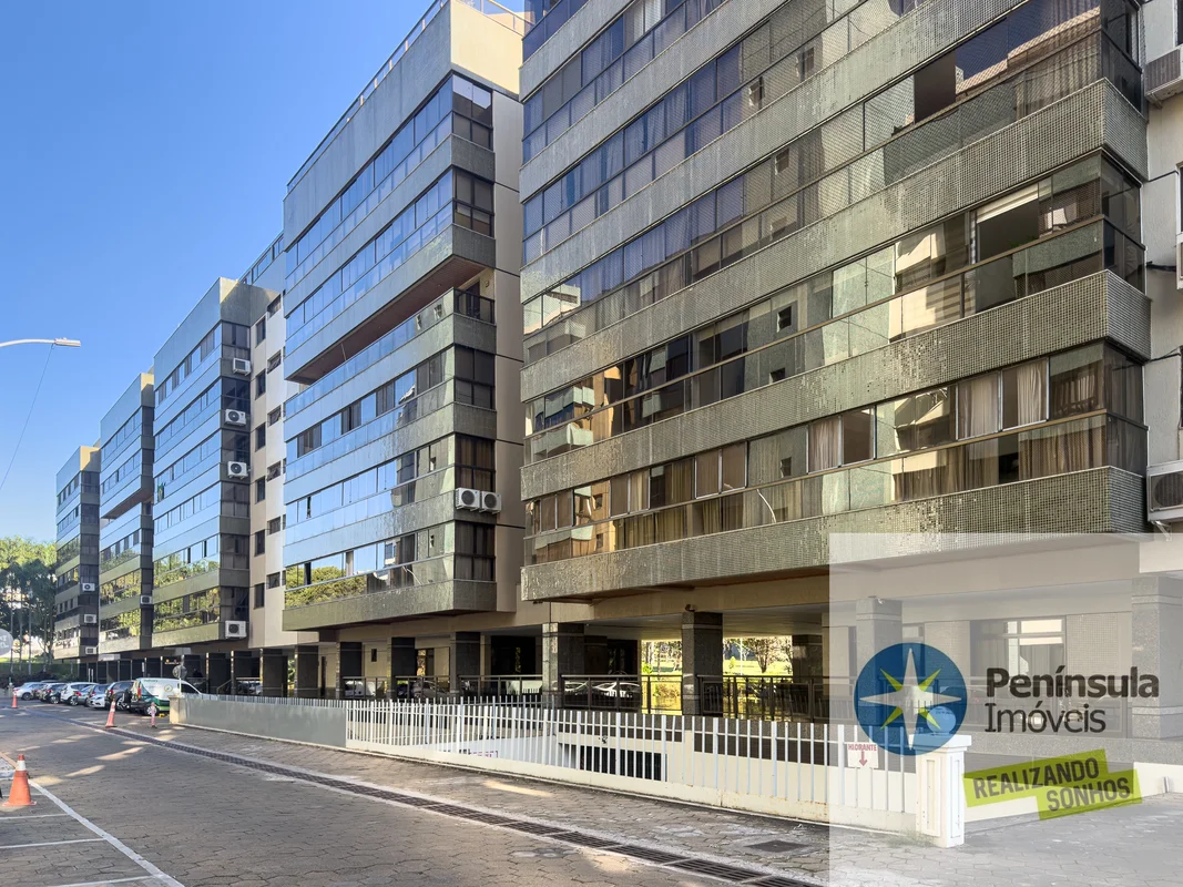 Descubra um excelente apartamento de 4 dormitórios transformados em 3 quartos na...