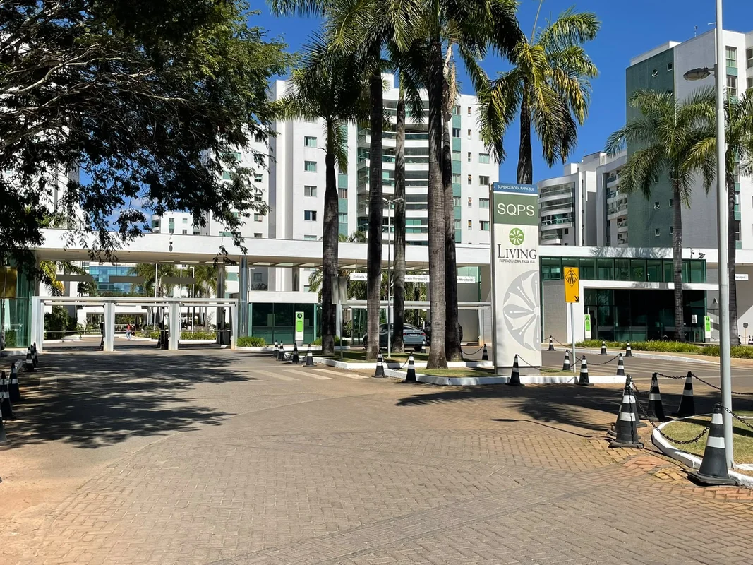 LIVING PARK SUL - Onde o conforto encontra a exclusividadeHá imóveis que oferece...