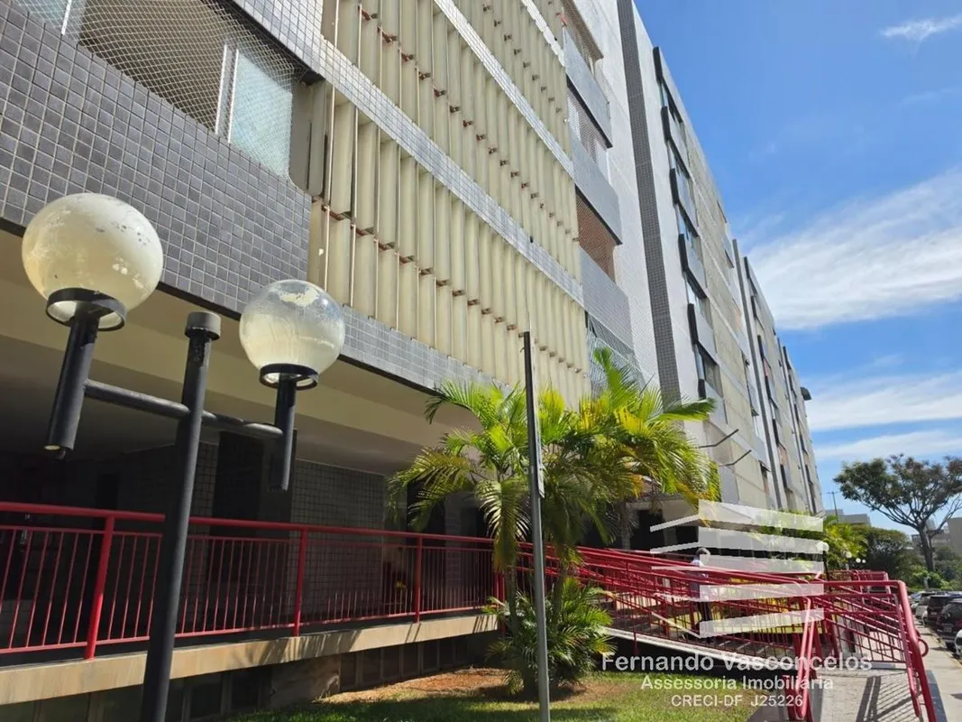- Valor Líquido do aluguel: R$ 7.000,00 acrescido do IBS+CBS; - Vedada a permanê...