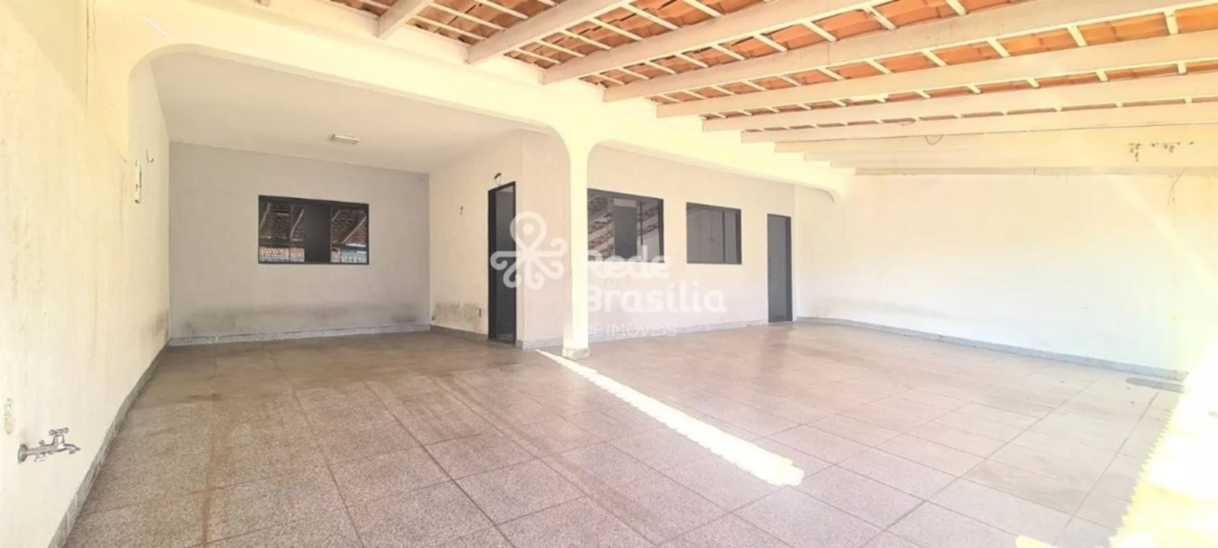 QSD 30 | Casa Nascente - 4 Quartos - 2 Suítes - Próximo ao metrô | Taguatinga Su...