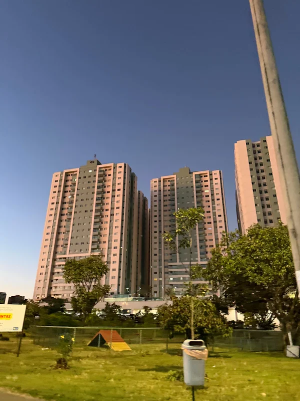 Excelente apto nó Gamaggiore andar alto vaga de garagem privativa e coberta cond...
