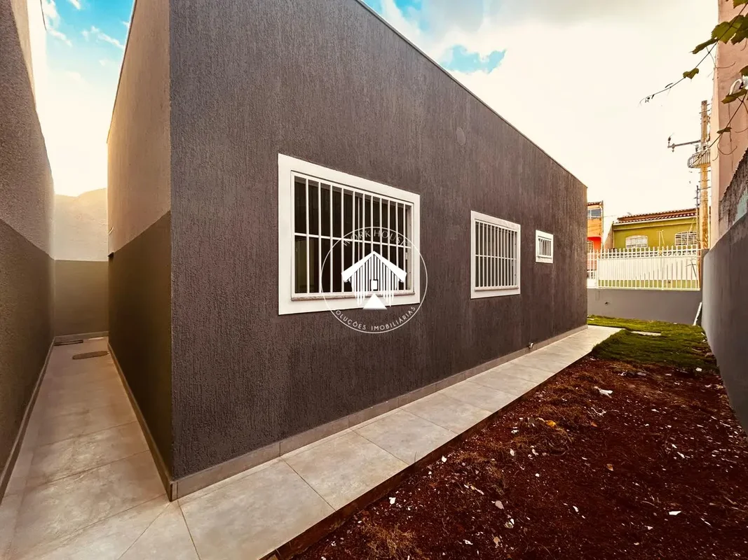 FABRICIO DE PAULA CRECI.27122VENDO CASA TODA REFORMADA E DE LAJE NA 402 RECANTO ...