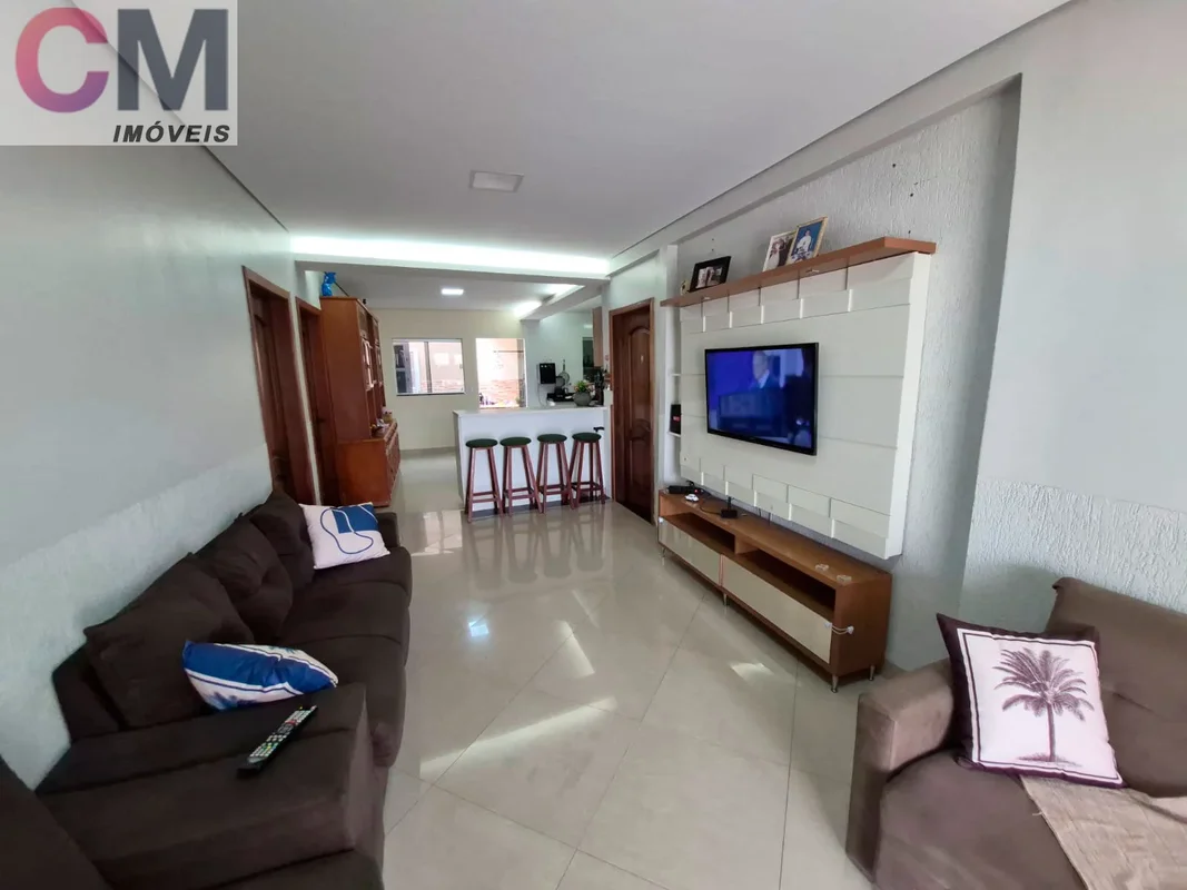 Vende-se! Ótima Casa térrea na laje, condomínio com segurança 24h, rua 4A - Vice...