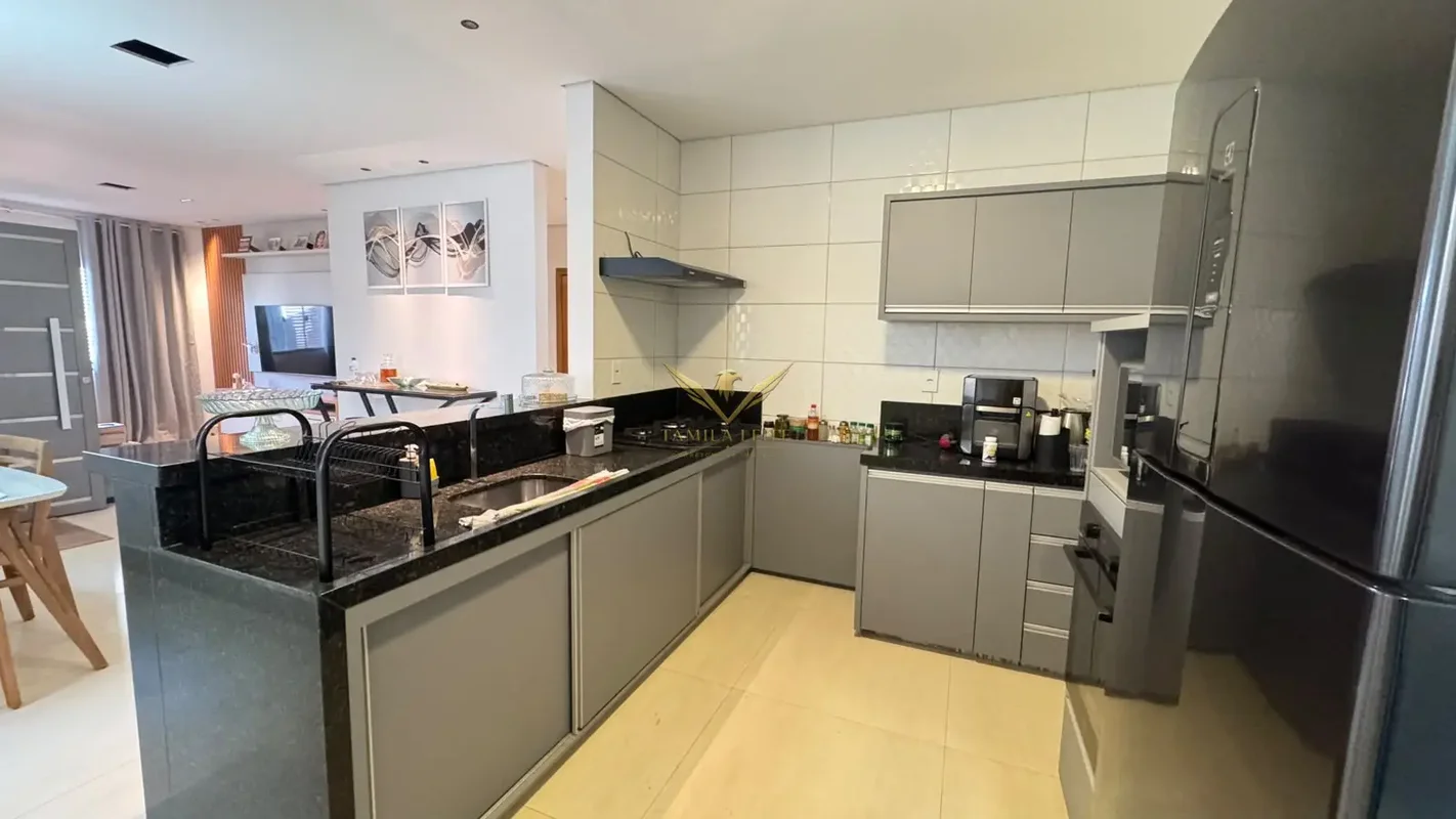  Casa à Venda na Ponte Alta – Excelente Localização! Localizada na rua da Sayona...