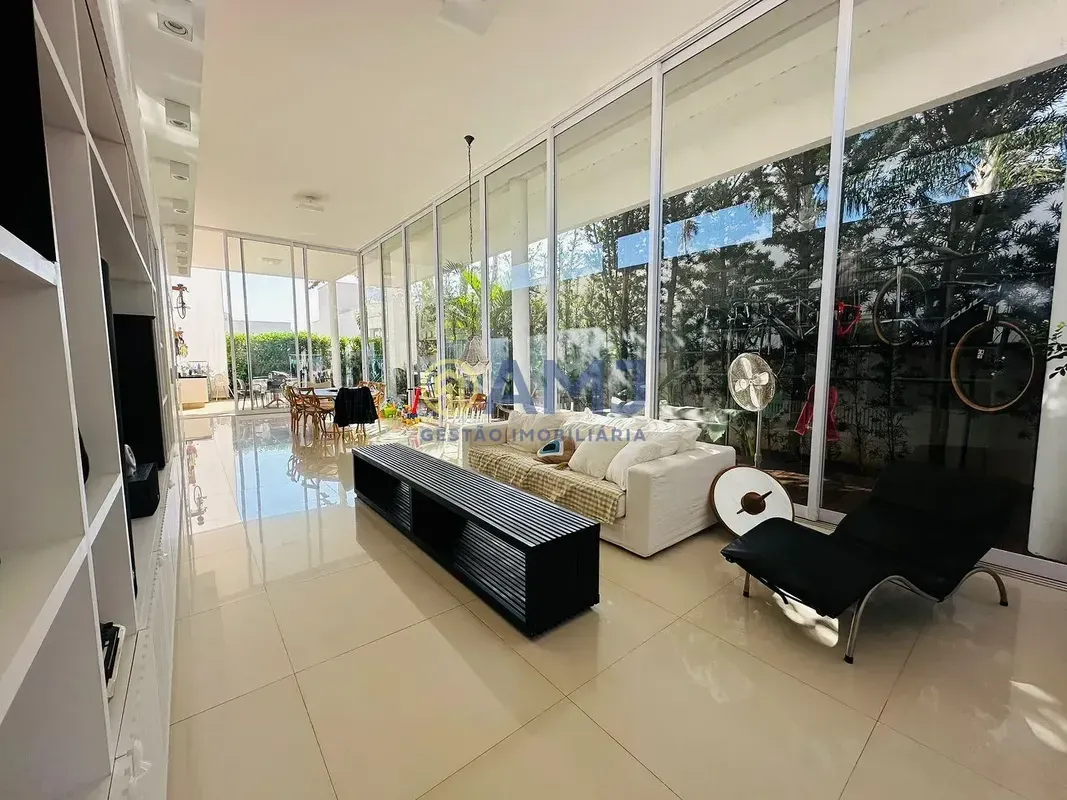 Casa Térrea à Venda Jardins VeronaCasa térrea a venda com arquitetura elegante e...