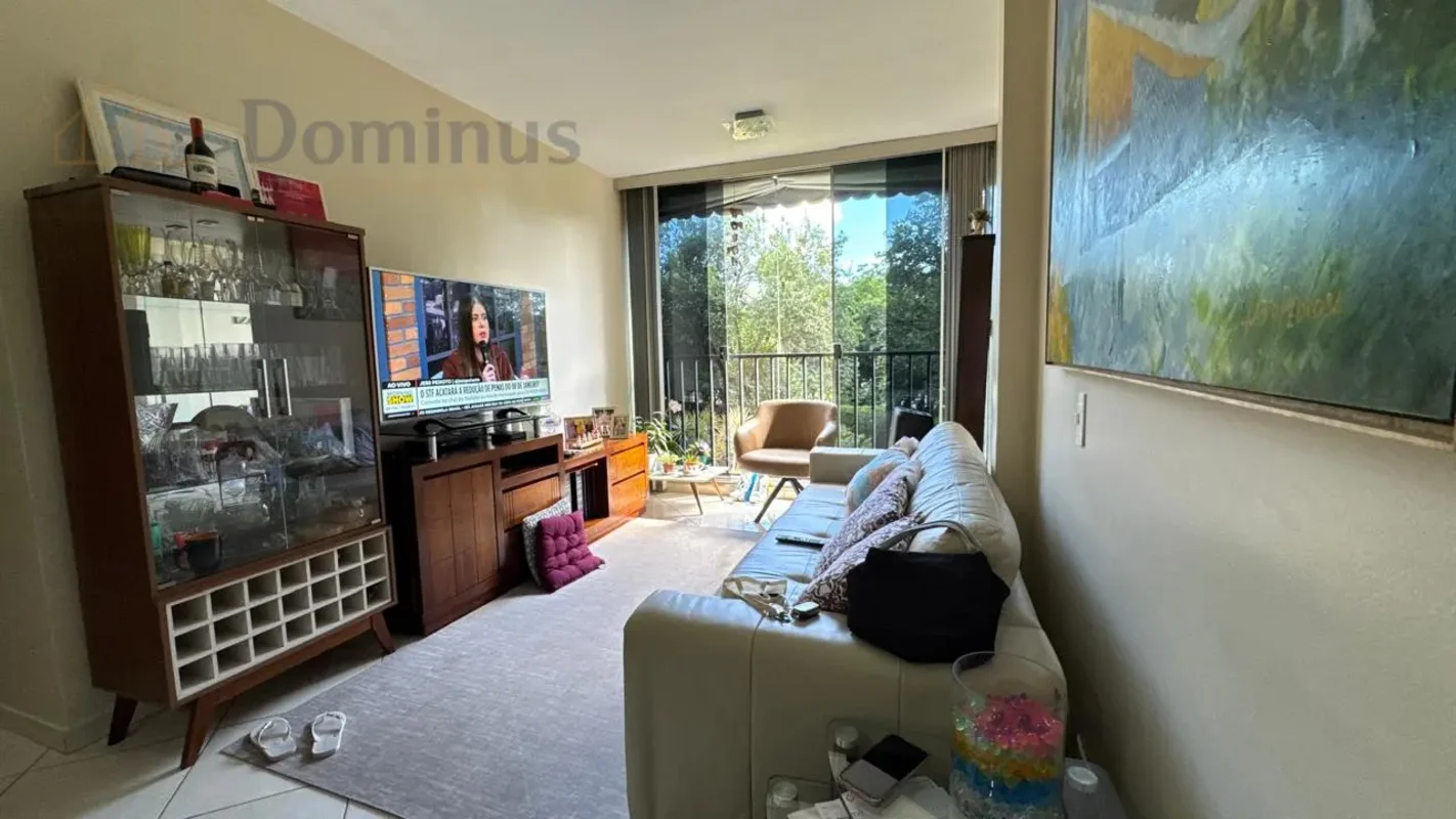 Oportunidade. Apartamento de 3 quartos com suíte, vista livre e condomínio compl...
