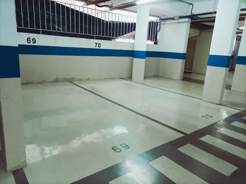 J. RIBEIRO IMÓVEIS ALUGA VAGAS DE GARAGEM -SHLS 716 - CENTRO CLÍNICO SUL - ASA S...