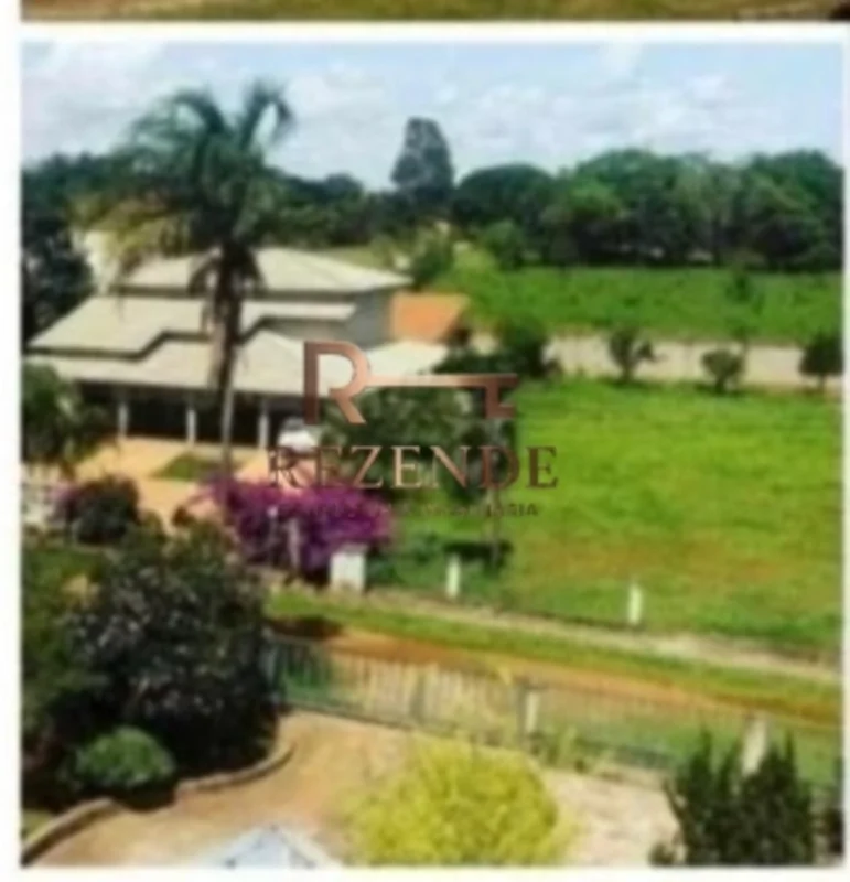 Descrição:Excelente casa em fase de acabamento, telhado estilo colonial com 3 qu...