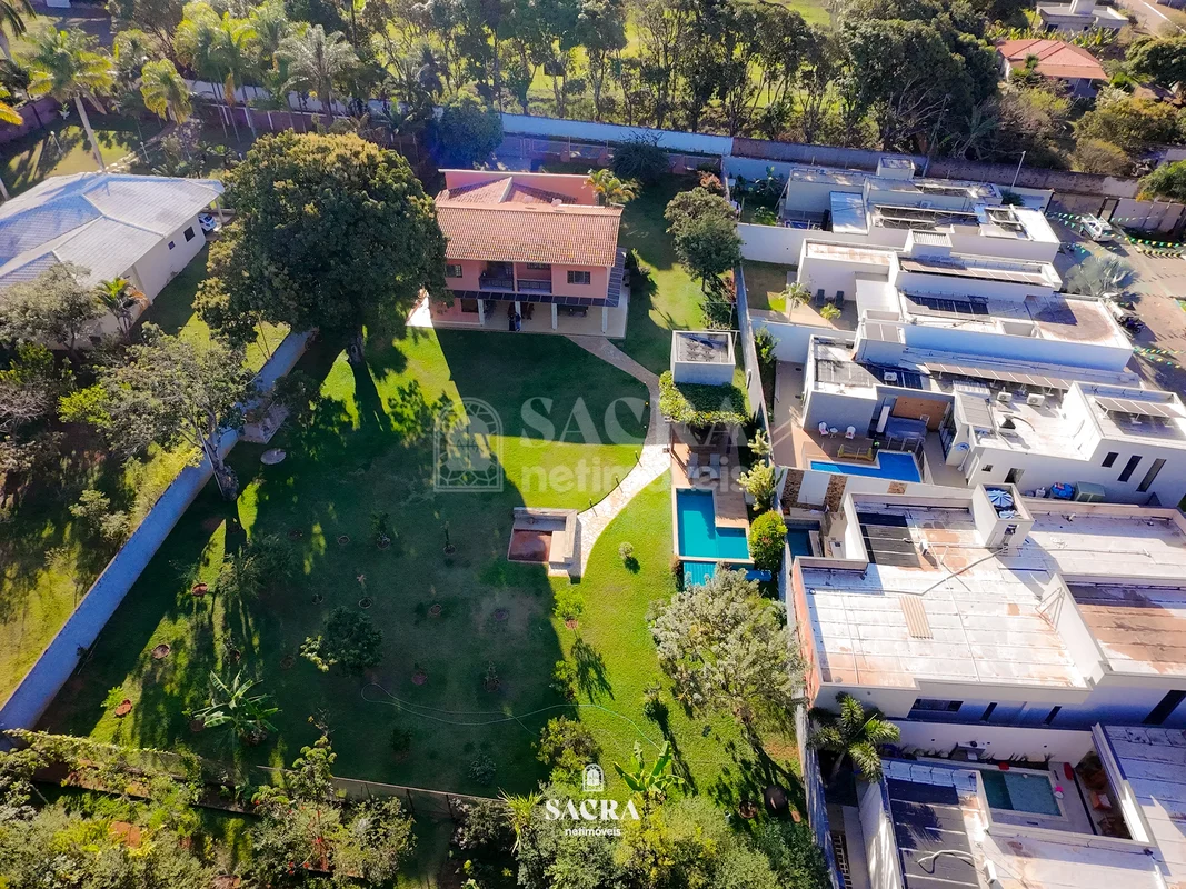 Excelente chácara de alto padrão próximo ao Park Way e Águas Claras/DFUm verdade...