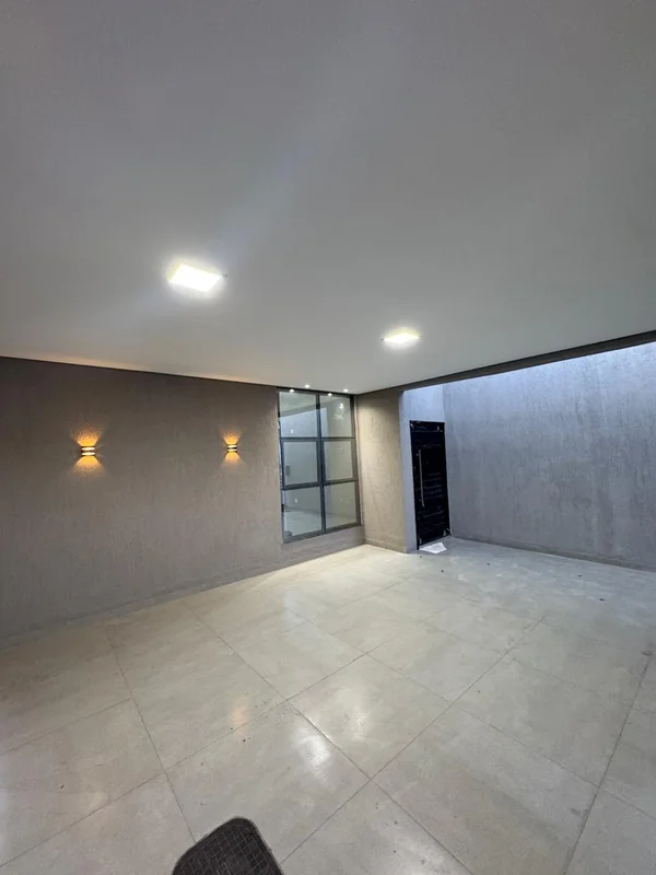 Venda-Casa nova ,03 quartos com suite e closset na QNO 03 -SETOR O CEILÂNDIA:Com...