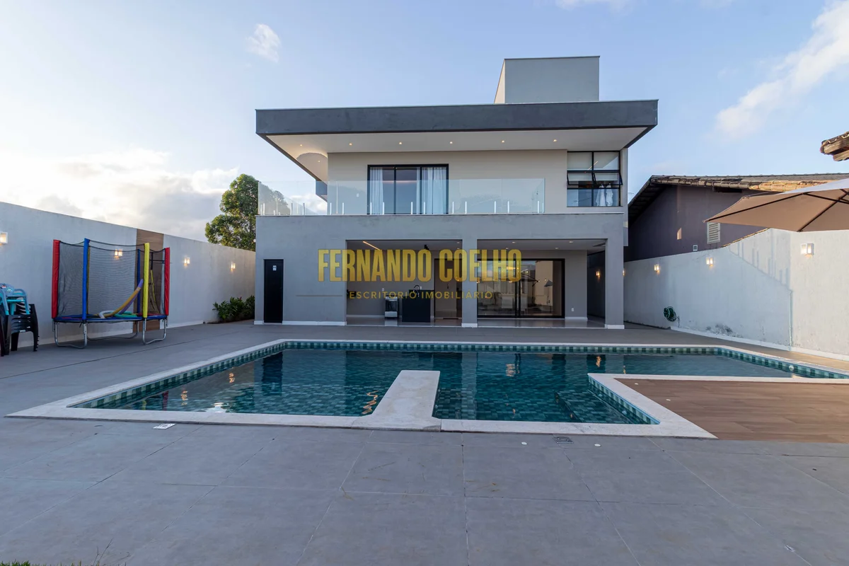 Casa à venda no condomínio Vivendas Friburgo, um dos mais valorizados do Grande ...