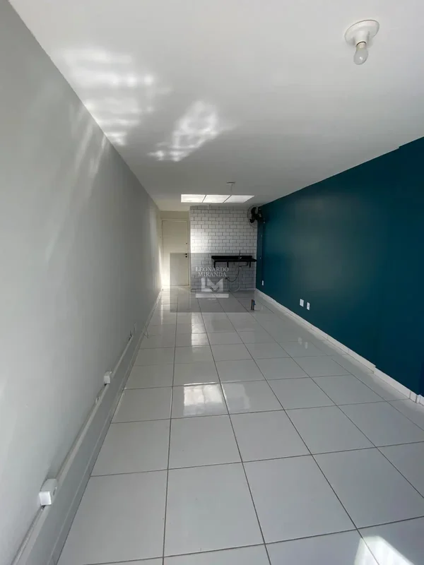 ALUGA-SE SALA COMERCIAL30 m² | Pronta para uso? Sala em vão livre? Totalmente re...
