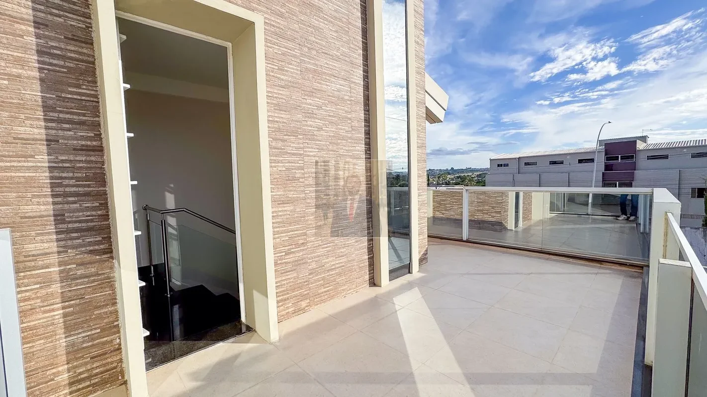 Casa Espaçosa e Moderna no Guará Park | 6 Quartos, Piscina e Lazer CompletoExcel...