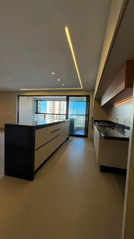À venda no Bueno - Prédio novo (2 anos)- ?Andar alto - 161 m2 - 3 Suites - Cozin...
