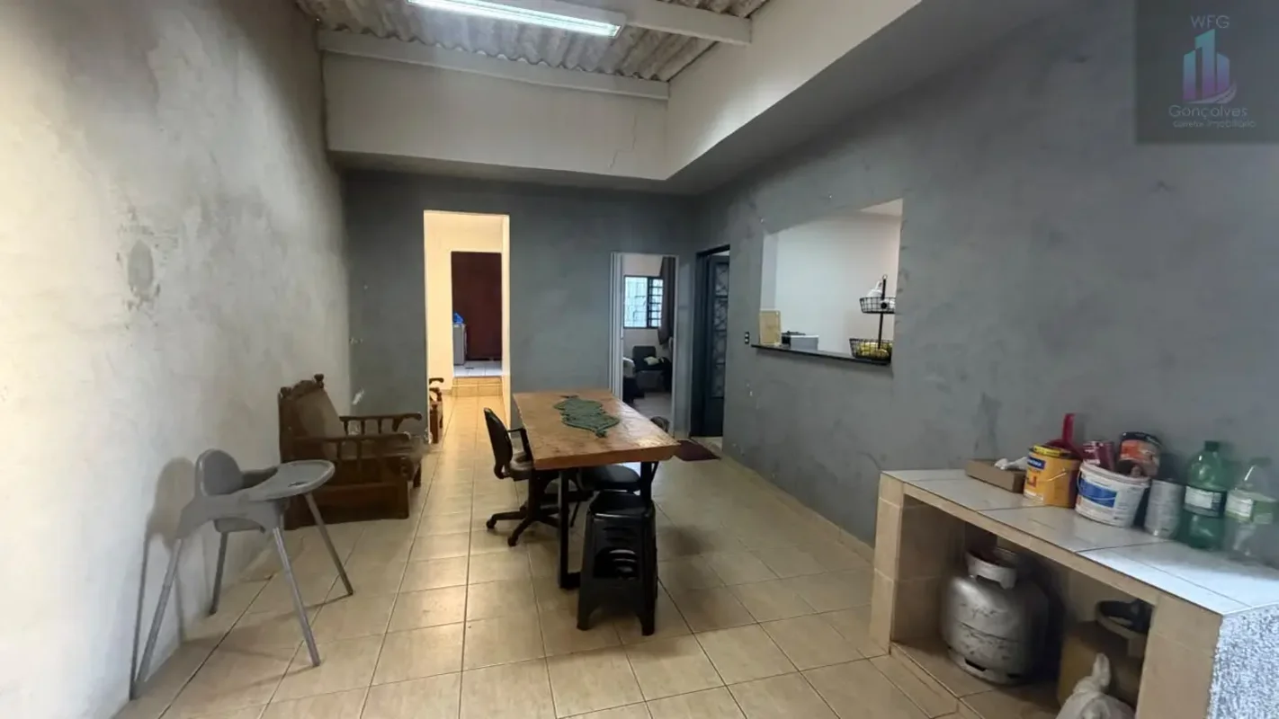 Casa a 700 m do Shopping Flamboyant | Localização Privilegiada | R$ 540 MilCarac...