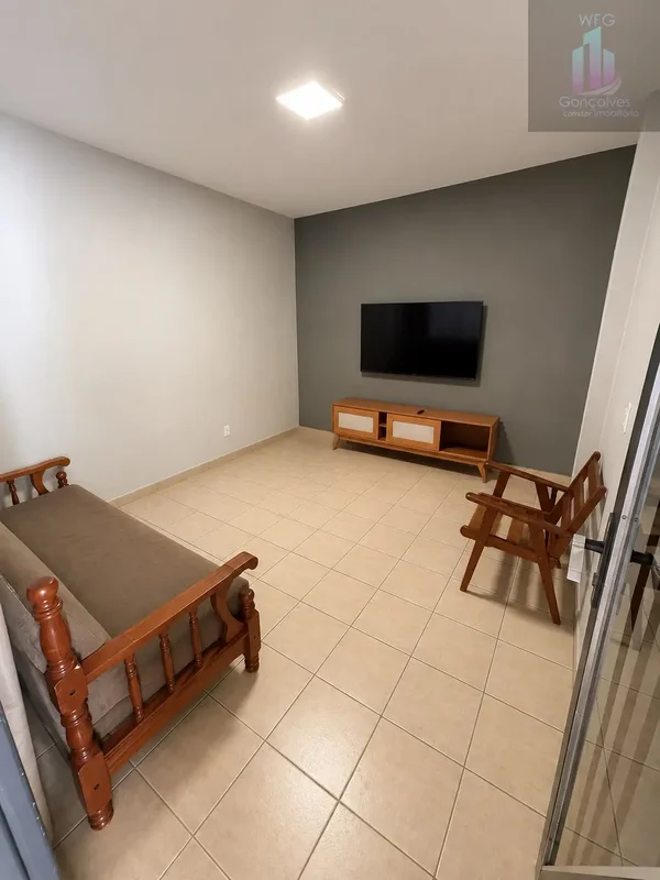 Casa a 700 m do Shopping Flamboyant | Localização Privilegiada | R$ 540 MilCarac...