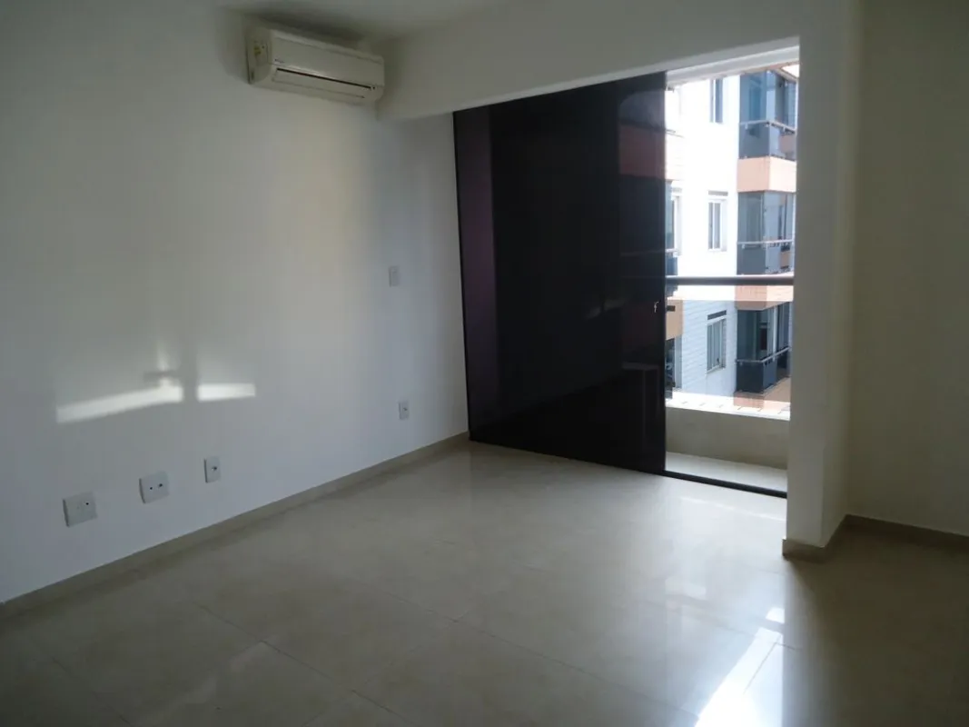 SALA COMERCIAL ED SAN MARINO - com garagemSala comercial com garagem (Encontra-s...