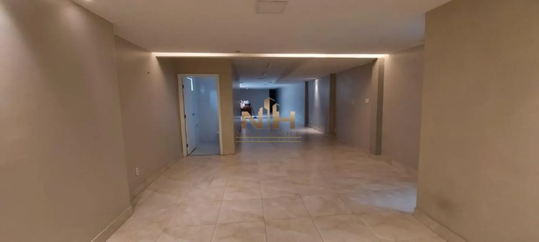 Descrição:Excelente oportunidade de investimento na Asa Sul! Prédio comercial e ...