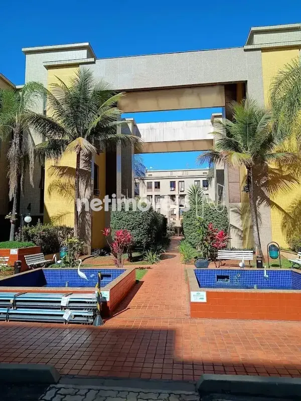 Boulevard Antares II. Kit com 27,78m² composta por sala, cozinha com armário, 01...