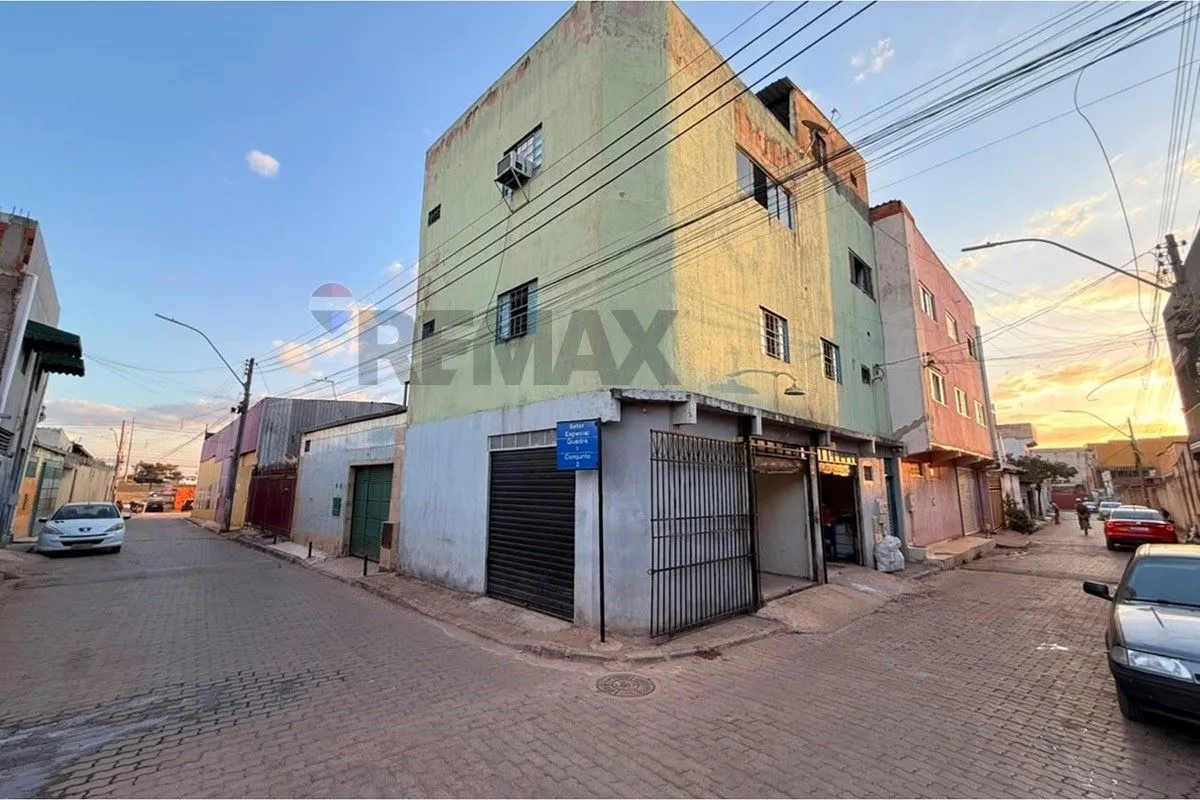 SETOR ESPECIAL QD 01 CJ 02 LT 14 Excelente oportunidade para investidores! Prédi...