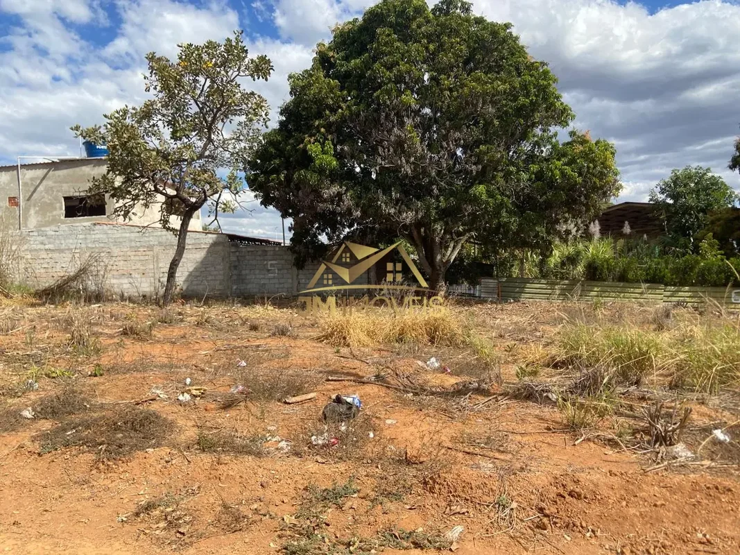Descrição Lote 250m² à venda Terreno plano pronto para construirDescrição:Vendo ...