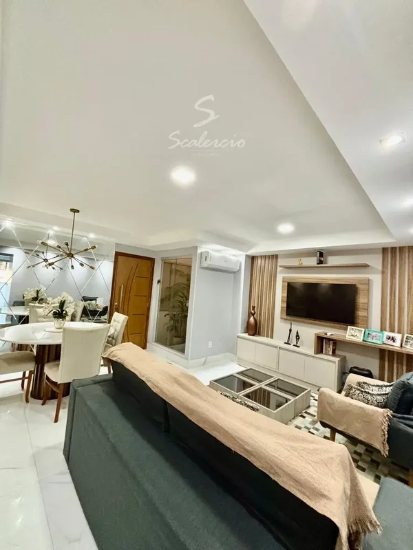SCALERCIO IMOBILIÁRIA VENDE.PLANTÃO DE VENDA: Cláudia (61) 98276.5573Apartamento...