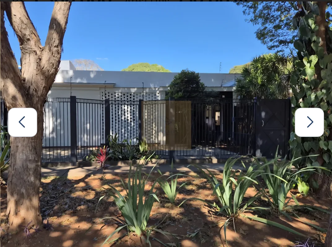 Viver na Asa Sul com preço abaixo do mercado: Casa Térrea na SHIGS 712 SulEsqueç...
