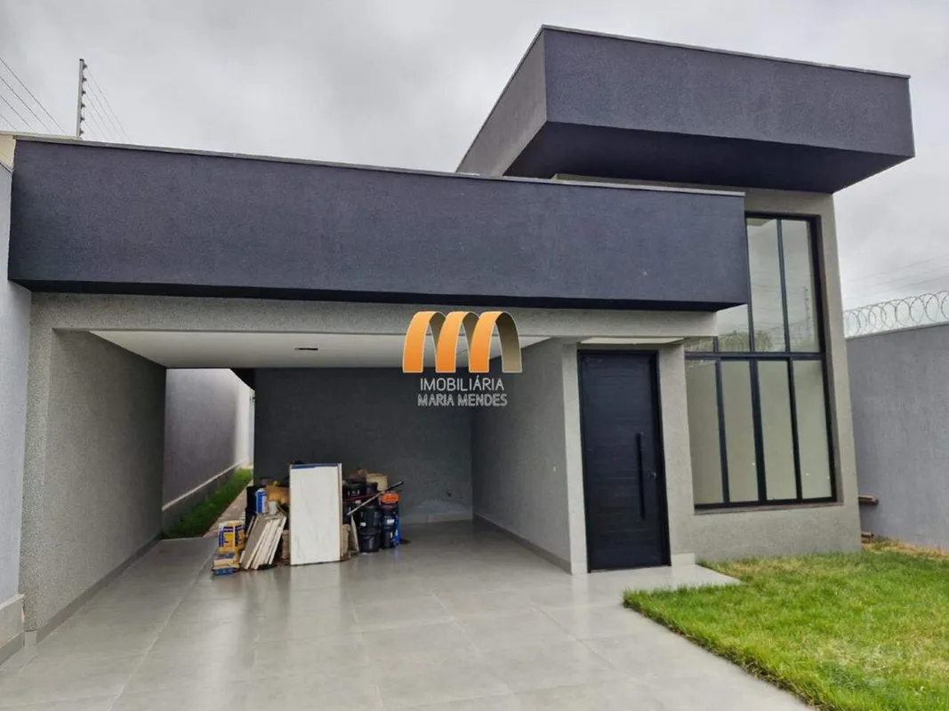 CASA PARQUE BRASILIASão 3 quartos sendo 2 suítes, sala pé direito alto, cozinha ...