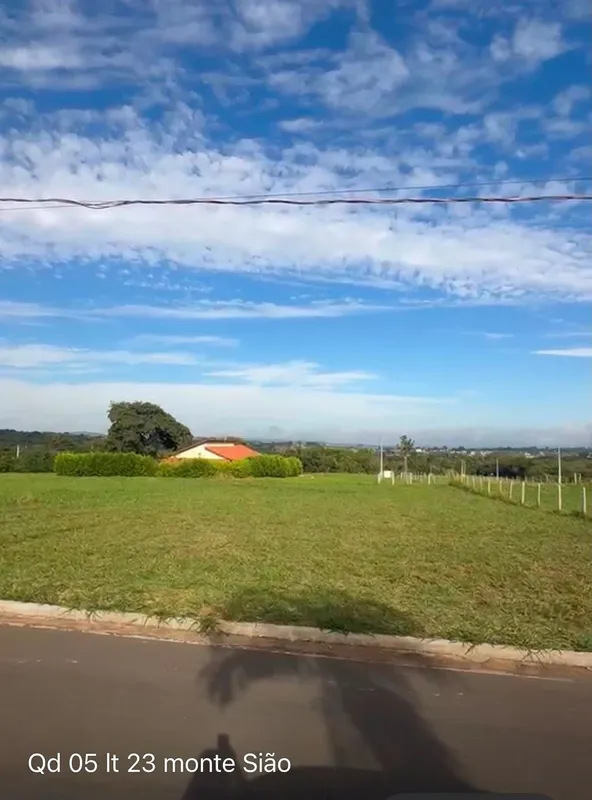 Chácaras 1.616,07 m2 , para construção de primeira ou segunda moradia localizada...