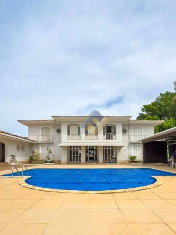 MANSÃO EXCLUSIVA | 5 SUÍTES | 1.200m² | TERRENO DE 5.000m² | PISCINA | PARK WAYI...
